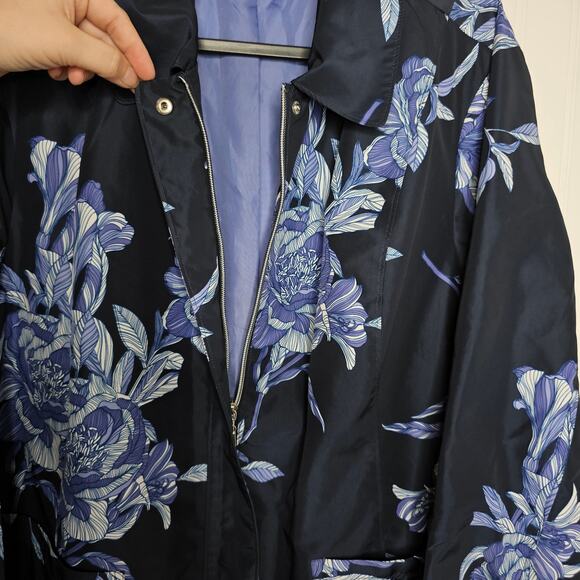 Chico's Women's High Seas Floral Jacket Size XL 16 Full Zip Lightweight Layering - Picture 5 of 10